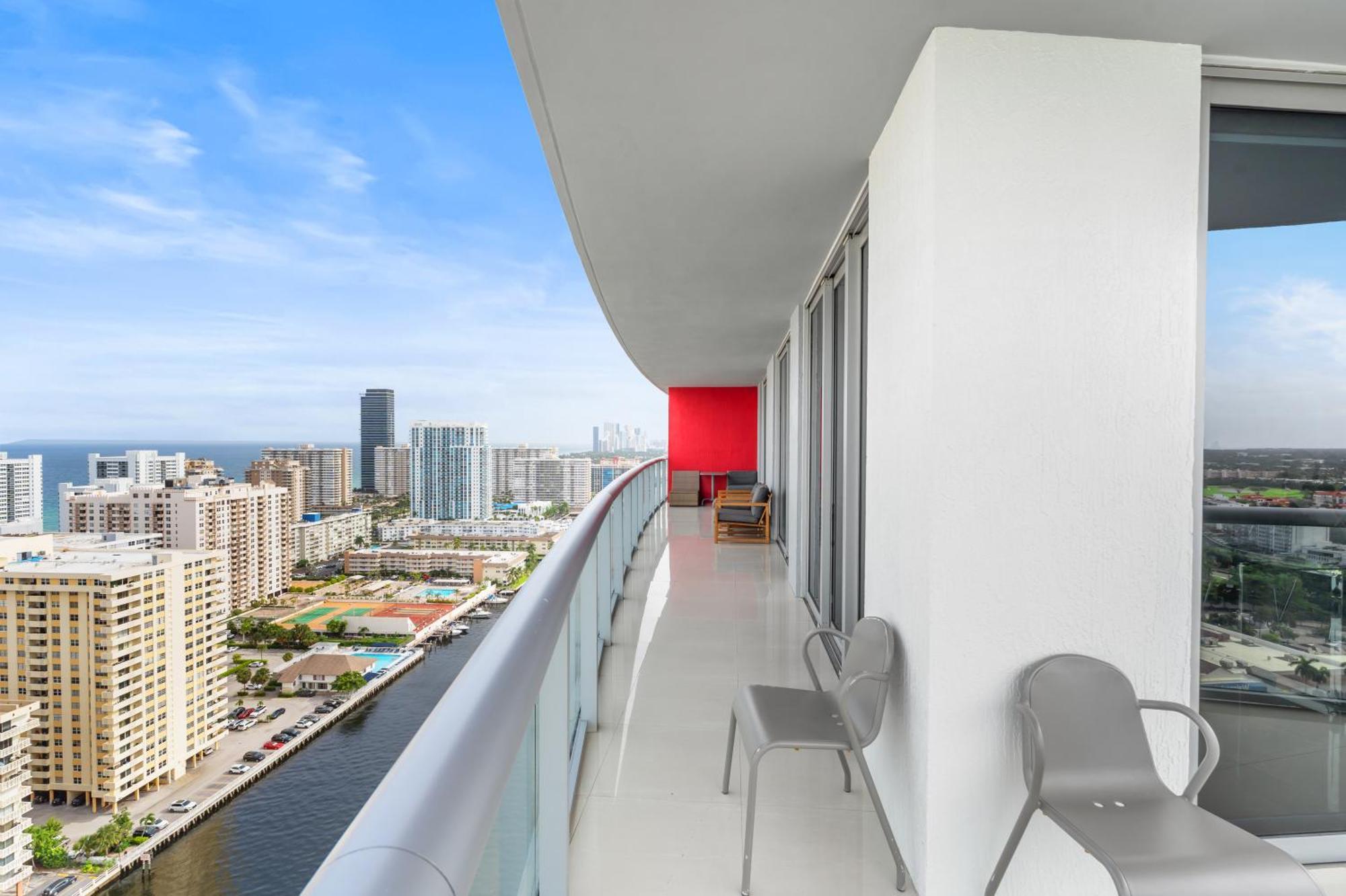 Beachwalk Resort - Vip Tower - Oceanview Unit 3 Bedroom & 3 Bathroom Холандейл Бийч Екстериор снимка